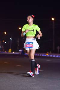 BIB: 260
                            <button type="button" onclick="openModal(21541408)" class="btn btn-primary btn-sm float-right btn-popup" data-toggle="modal" data-target=".modal-high-quality">
                        <i class="fas fa-shopping-cart"></i> Add to Cart
                    </button>
                                            <button type="button" onclick="isThisMe(21541408, true)" class="btn btn-success btn-sm float-right btn-popup btn-isme hidden" data-toggle="tooltip" data-placement="bottom" title="นี่คือรูปของคุณใช่ไหม คลิกที่นี่เพื่อเอาเข้าอัลบั้ม">
                        <i class="fas fa-plus"></i> Add to album
                    </button>
                    <button type="button" onclick="isThisMe(21541408, false)" class="btn btn-warning btn-sm float-right btn-popup btn-isnotme hidden">
                        <i class="fas fa-ban"></i> Remove from album
                    </button>